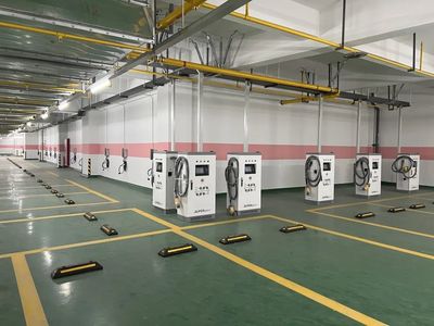 绍兴地铁站旁大型停车场启用 共享自行车服务收费标准确定